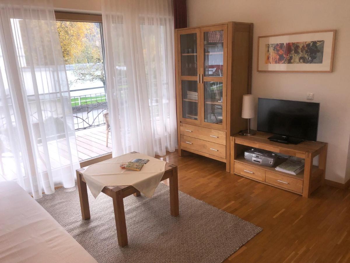 Apartment Bachmann บลูเดนซ์ ภายนอก รูปภาพ