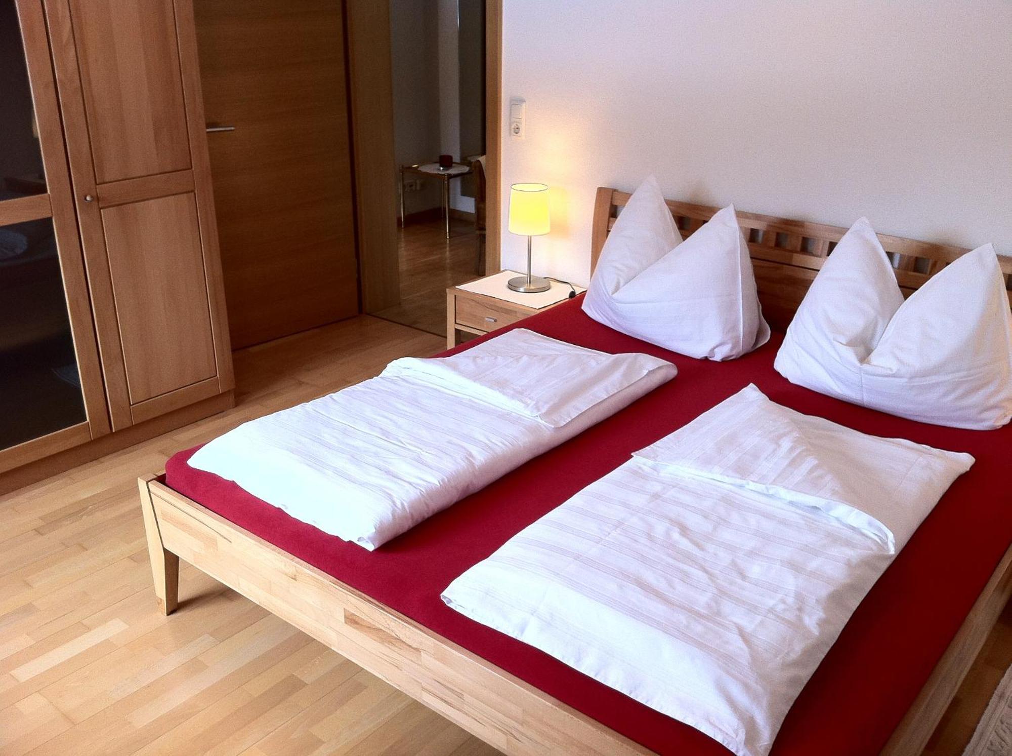Apartment Bachmann บลูเดนซ์ ภายนอก รูปภาพ