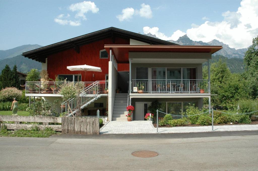 Apartment Bachmann บลูเดนซ์ ภายนอก รูปภาพ
